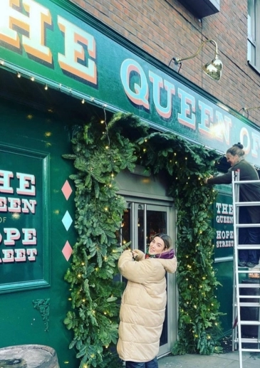 Best Florist Booker Flowers and Gifts Queen Of Hope