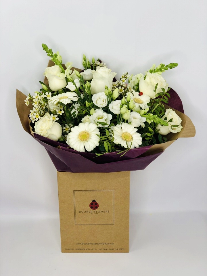 Classic White and Green Pet Friendly Flowers