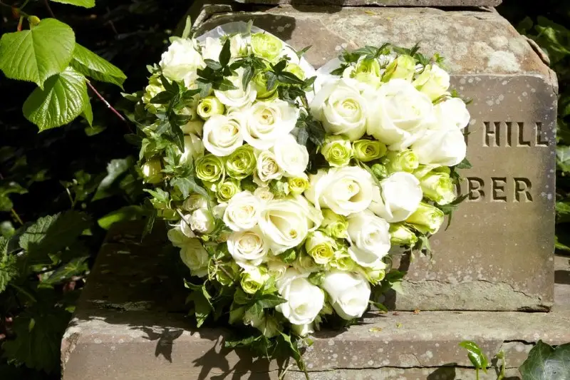 Funeral Heart Luxury Roses in White and Green