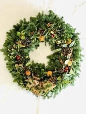 Traditional Christmas Holly Wreath XXL