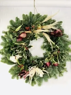 Earthy Feelings Christmas Door Wreath Large