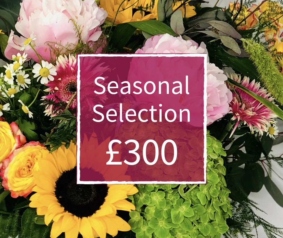 Florist Choice 300 - Seasonal Handtied Bouquet Florist Choice 300 - Seasonal Handtied Bouquet