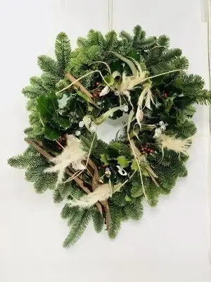 Large Christmas Door Wreath With Pampas Grass