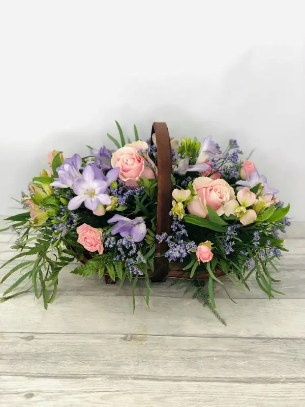 Mixed Basket -Pink and Lilac Large Mixed Basket -Pink and Lilac Large