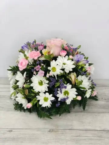 Pink Lilac and White Table Arrangement