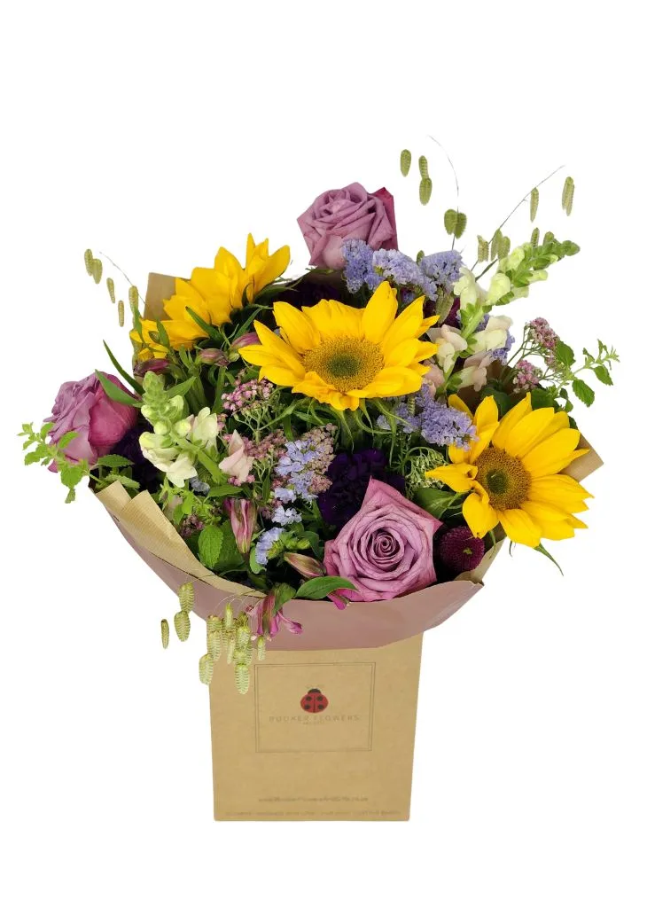 Pretty Pastel Sunflower Bouquet in Water Pretty Pastel Sunflower Bouquet in Water