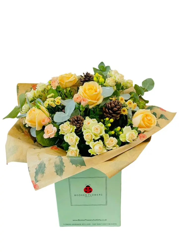 Rustic Peach Large Bouquet of Flowers for Christmas Rustic Peach Large Bouquet of Flowers for Christmas