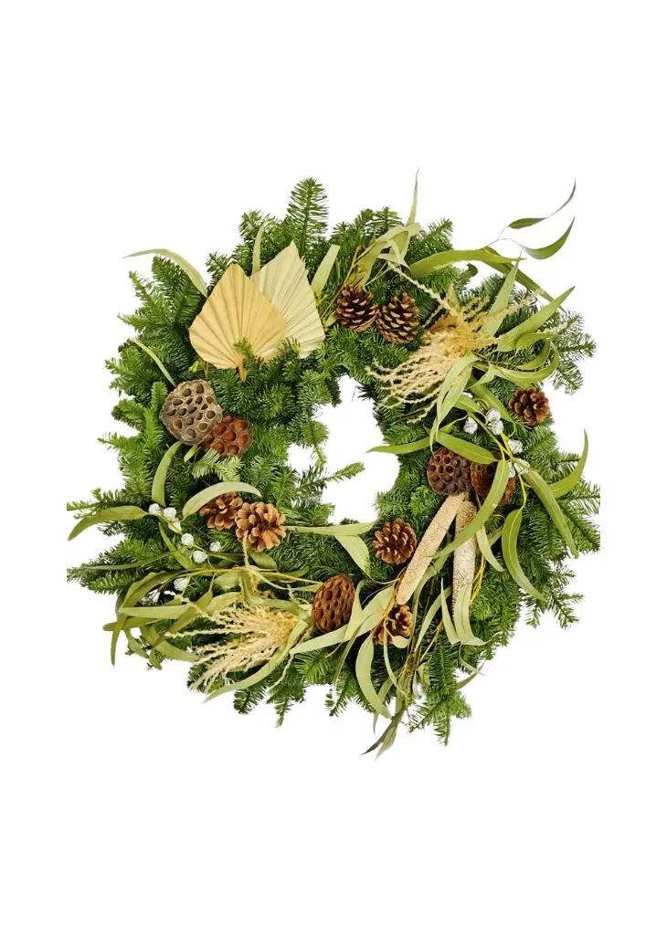 Sprinkling of Snowflakes Luxury Christmas Door Wreath - Standard Sprinkling of Snowflakes Luxury Christmas Door Wreath - Standard