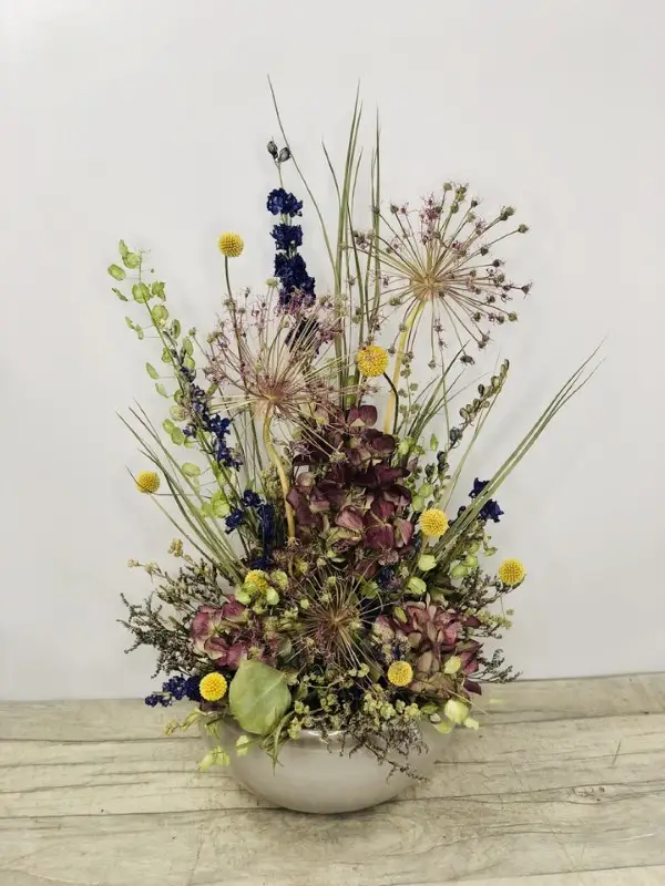 Starburst Dried Arrangement In Bowl