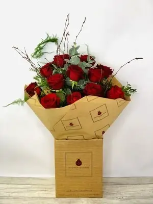 Valentines Luxury 12 Red Roses Bouquet